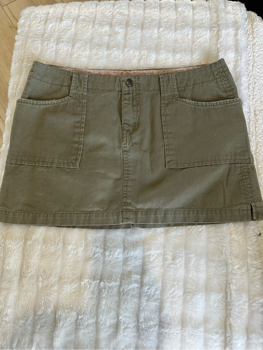 Lucky Brand Cargo Mini Skirt Olive Green Utility Cotton Size 6 / 28 Y2K